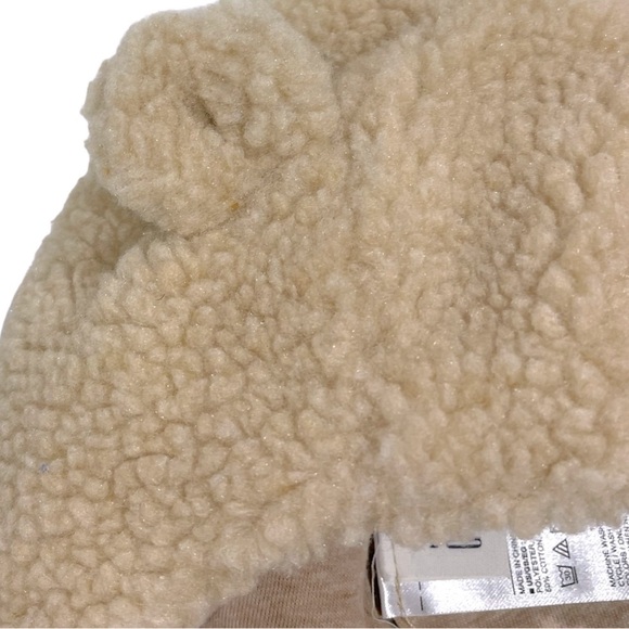 030 Gap 0-3 Month Baby Beige Sherpa Bear Hat & Mitten Set - Picture 2 of 4
